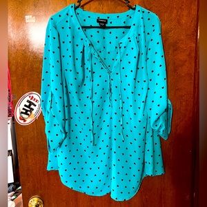 TORRID -Heart Print Georgette Blouse - 🌟 EUC 🌟 size 2